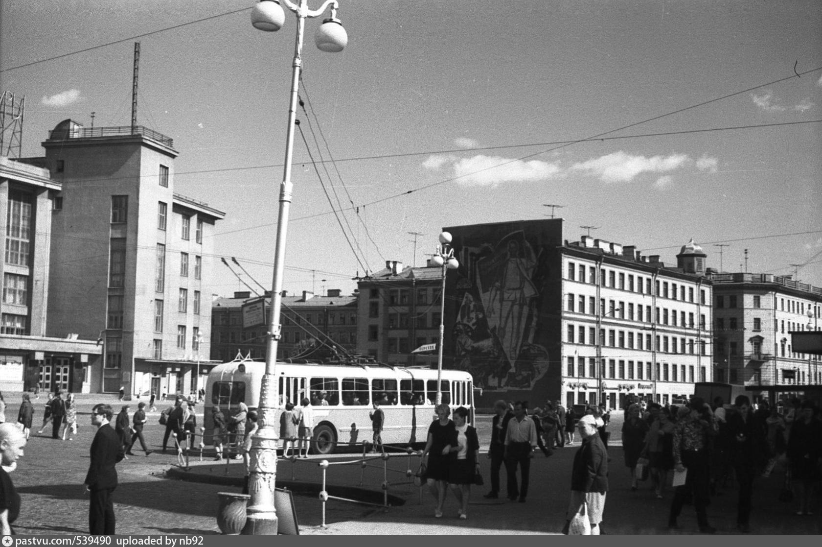 Ссср 12. Ленинград 70е. Площадь Стачек СССР. Площадь мира паству Ленинград 70-е. Проспект Стачек 124.