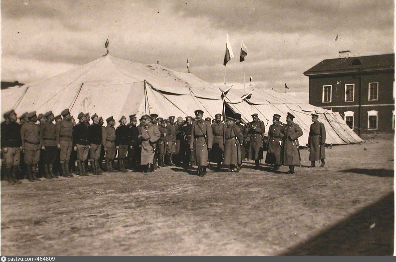 Воздушная рота. Գենոցիդ 1915 год. Палатка 1915 года. Фото 1915 года. Нижние чины Авиация Гатчина 1915 год.