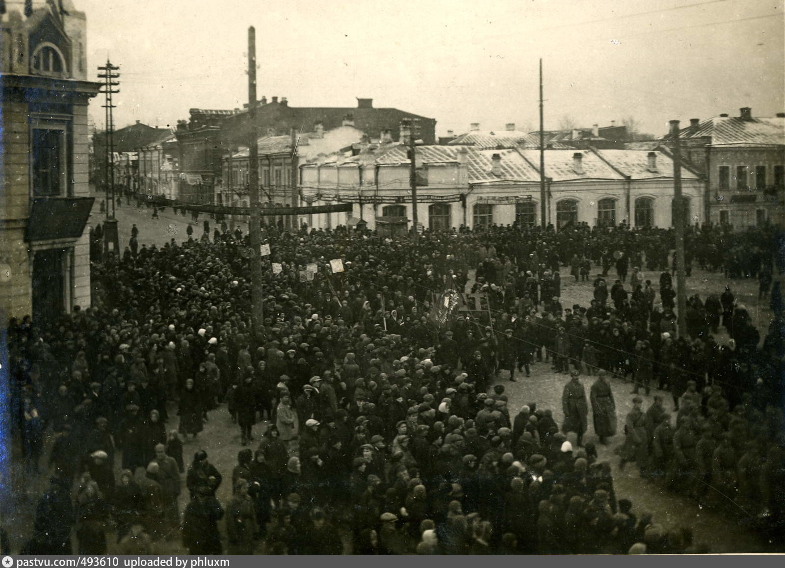 Октябрьской революции 362. Пермь в 1932 году. Пермь 1920. Октябрьская революция в Перми. Пермь 1920-30 годы.