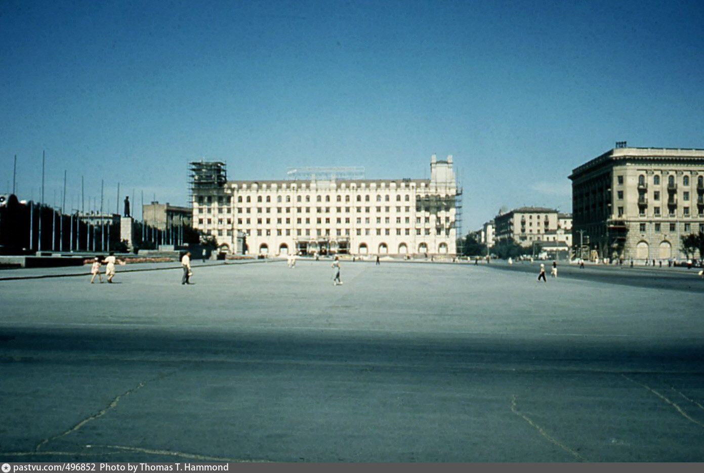 Площадь Дзержинского Сталинград 1950