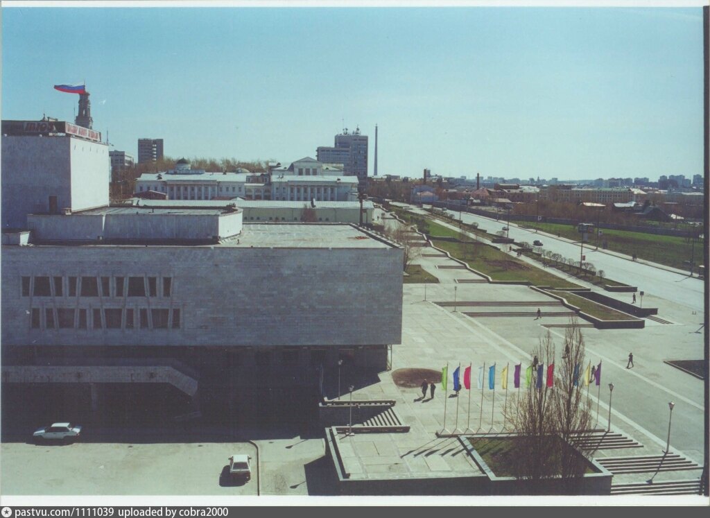 Екатеринбург 1992. Екатеринбург 1990-е. Свердловск 90-е. Екатеринбург 2000 год.