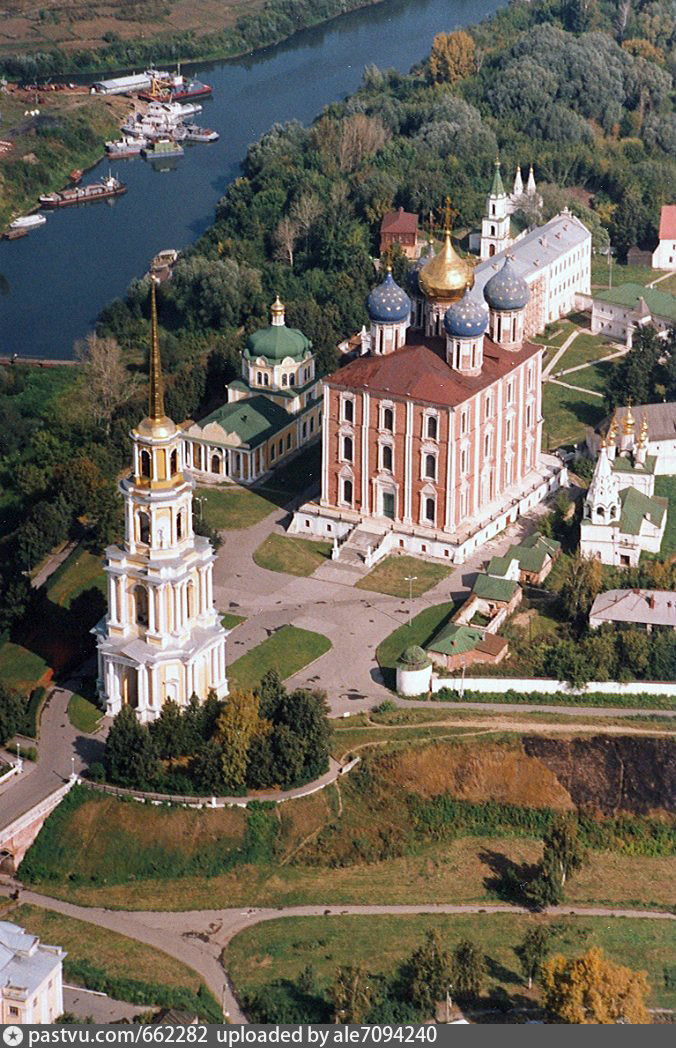 Рязанск. Рязанский Кремль Рязань. Ансамбль Рязанского Кремля. Рязанский Кремль достопримечательности Рязани. Рязань Кремль а2.