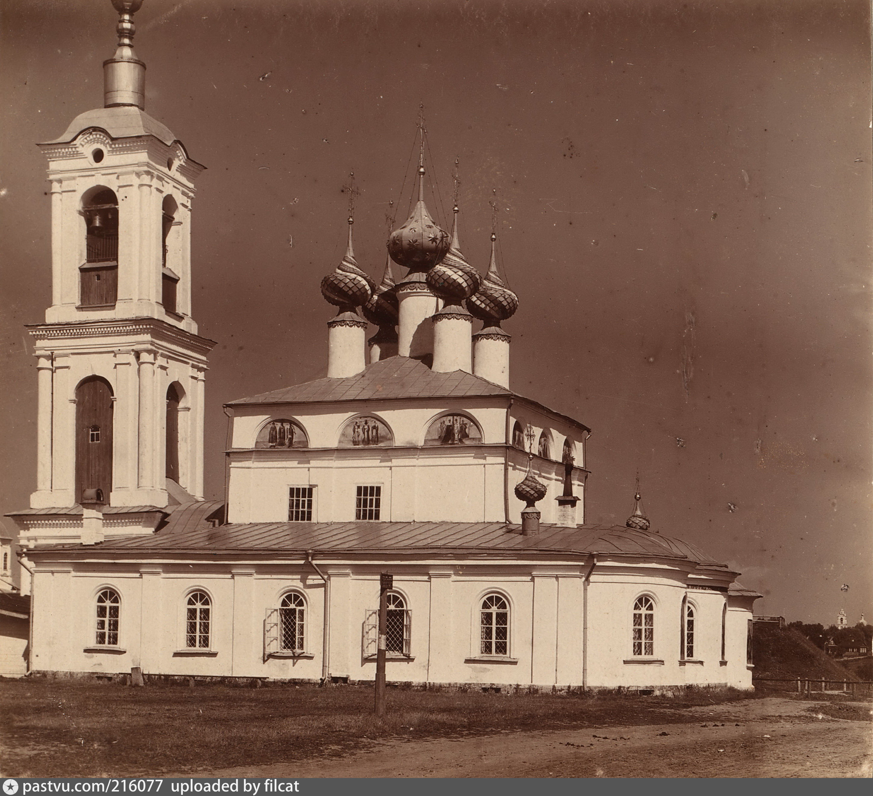 История храма пресвятой богородицы. Собор Успения Пресвятой Богородицы в городе Егорьевске. Успенский собор Кашин. Успенский собор город Кашин. Успенская Церковь 1755.