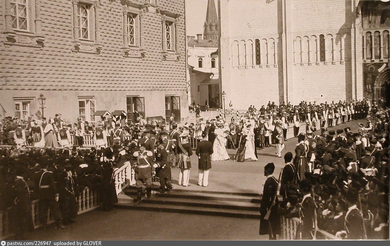 Бал мышковской в 1896. Коронация Николая 2. Александры Федоровны 1896 коронация. 1896 Коронация Николая 2. Коронация Николая II И Александры фёдоровны.