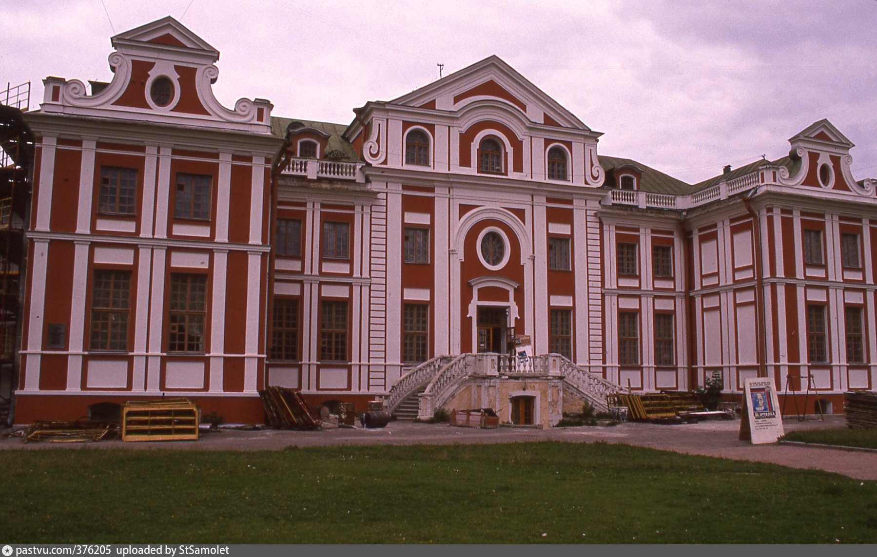 кикины палаты в санкт петербурге