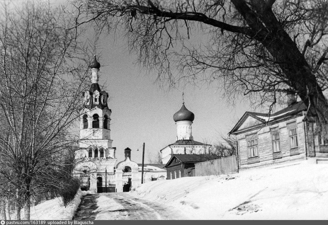 Храмы черкизова. Храм Илии пророка в Черкизове. Ильинская Церковь в Черкизове. Церковь Ильи пророка Черкизово старые. Храма Илии пророка в Черкизове в годы ВОВ.