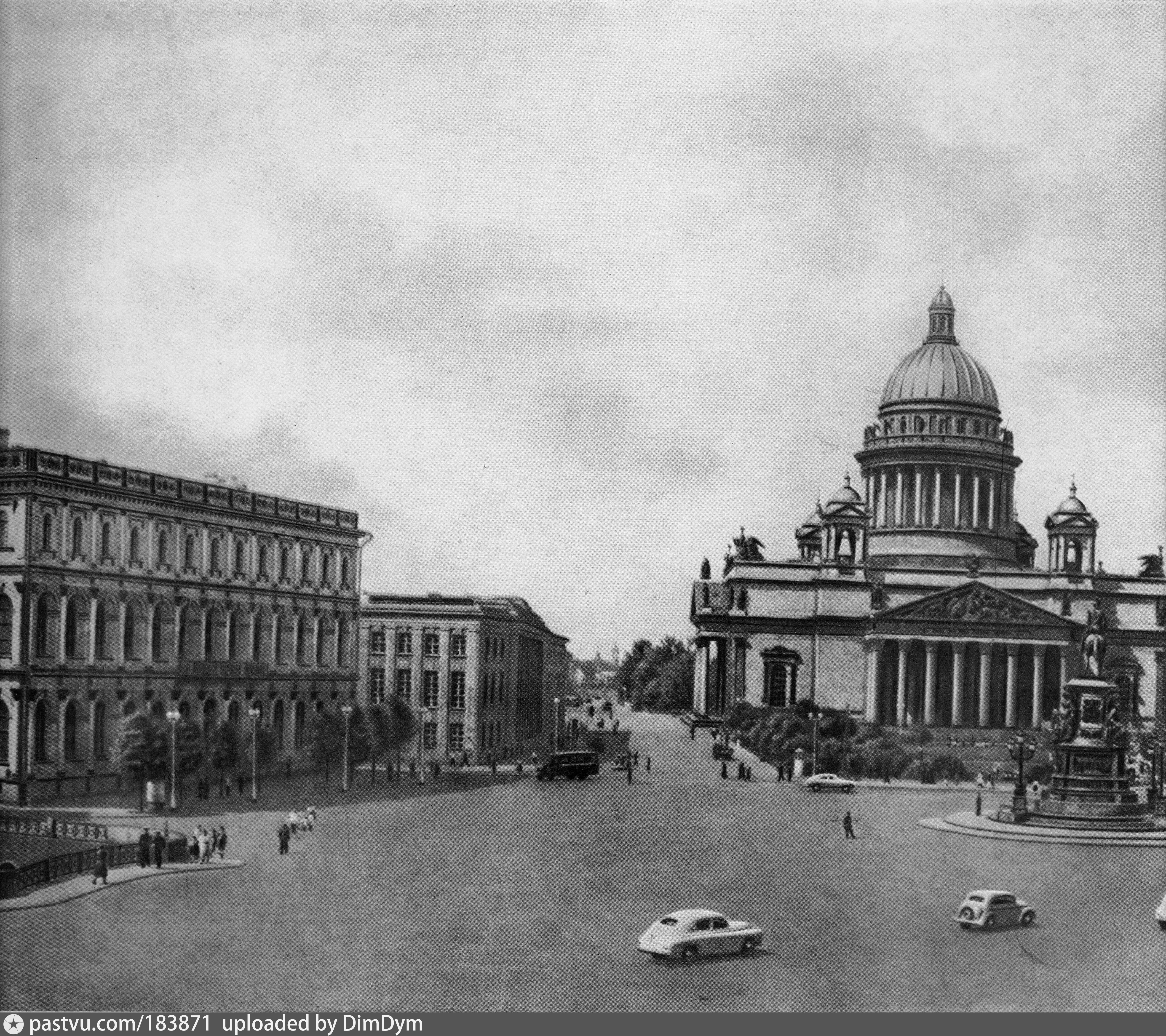Исакиевский дворец 1940е