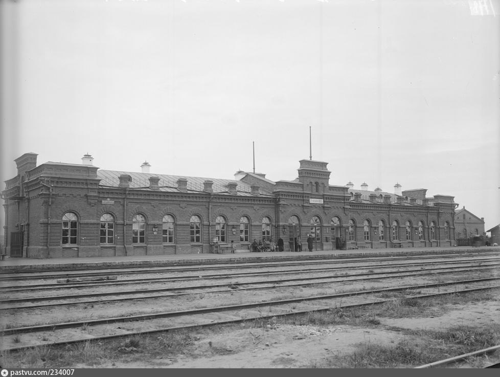 Лукоянов вокзал. Лукоянов вокзал. Лукоянов вокзал. Жд вокзал лукоянов. Лукоянов (город).