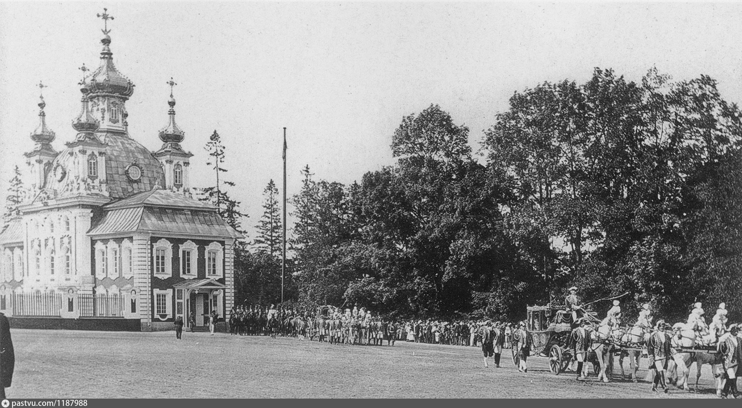 Электричка царское село славы. Царская Железнодорожная Церковь. Церковь в память Великой княгини Александры Николаевны.