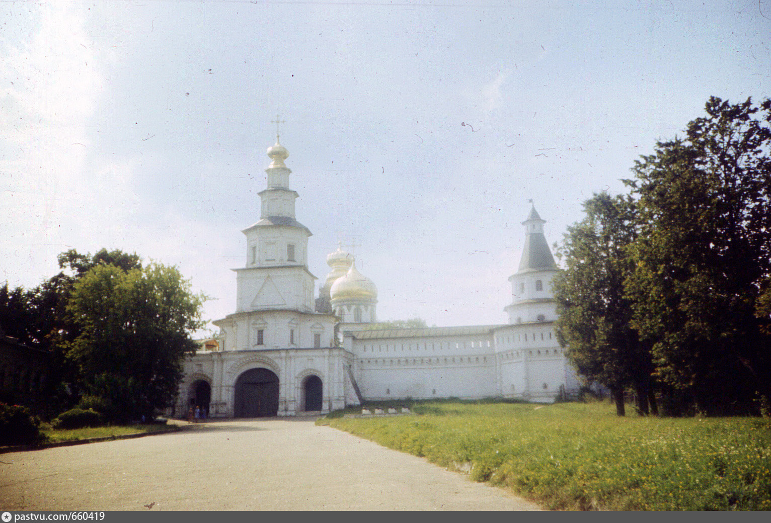 Фото воскресенский белогорский монастырь