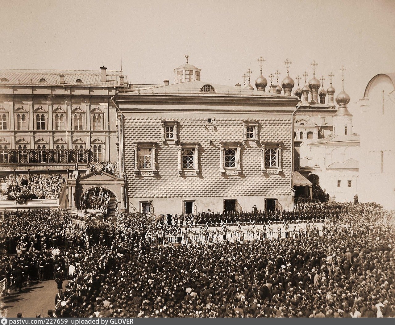 Бал мышковской в 1896. "Коронация Николая II. Москва. 1896. Коронация Николая 2. 1896 Коронация Николая 2. Коронация Николая II И Александры 1896.