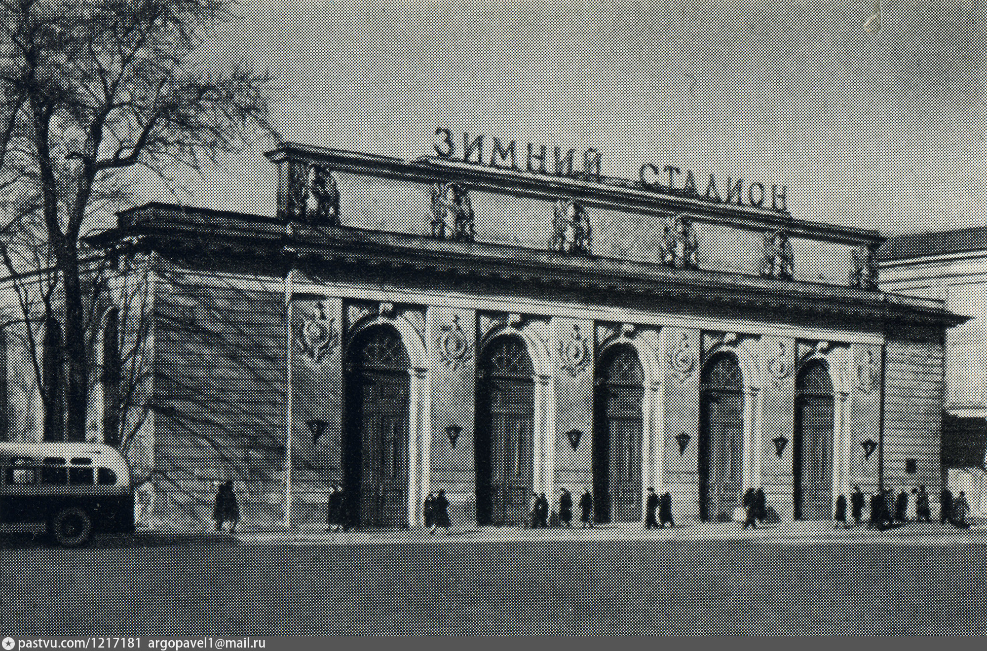 михайловский манеж в санкт петербурге