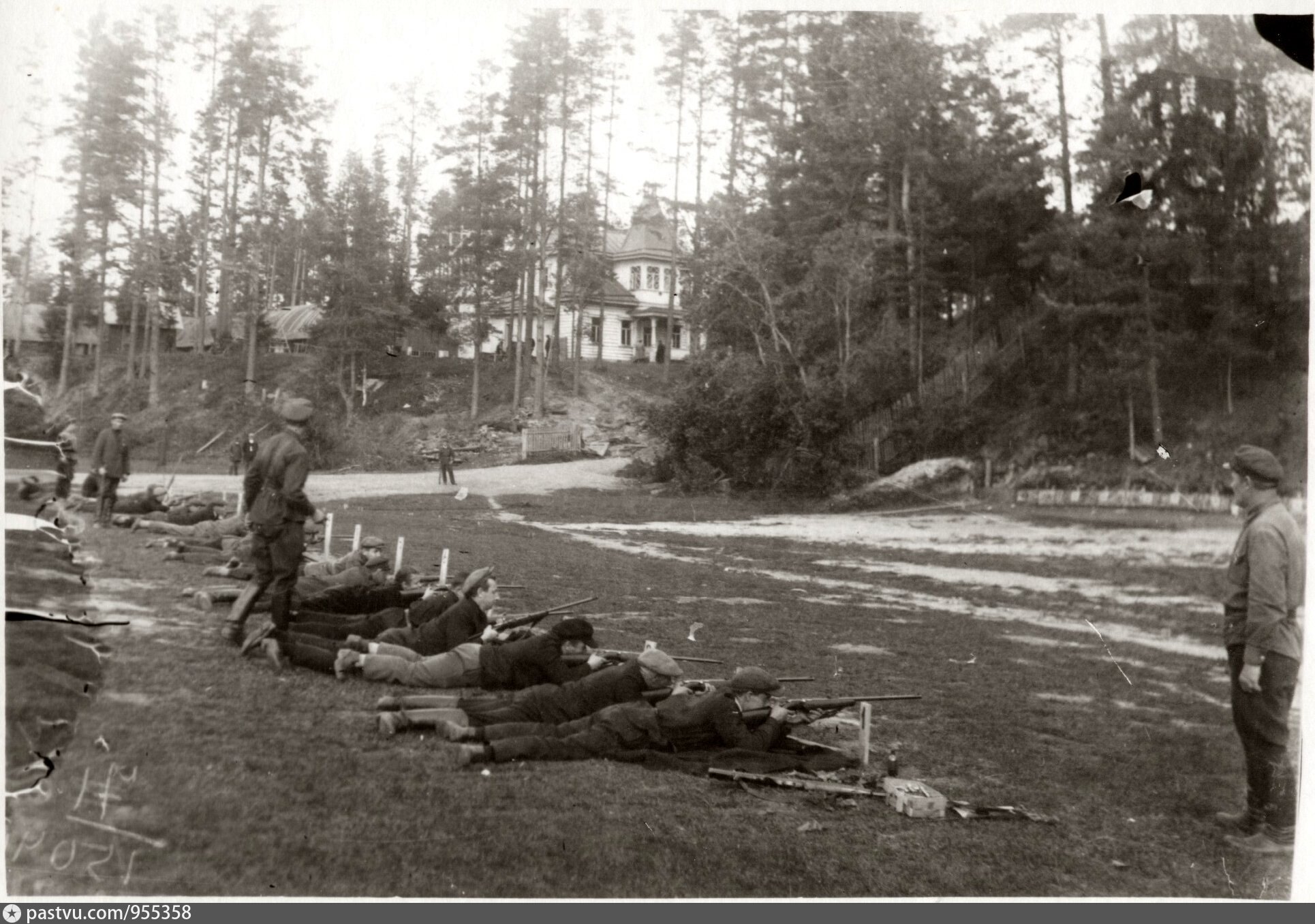 Концлагерь в вырице. Вырица 1941. Детский концлагерь в Вырице. Лагерь Вырица 1941-1945. Вырица в годы войны.