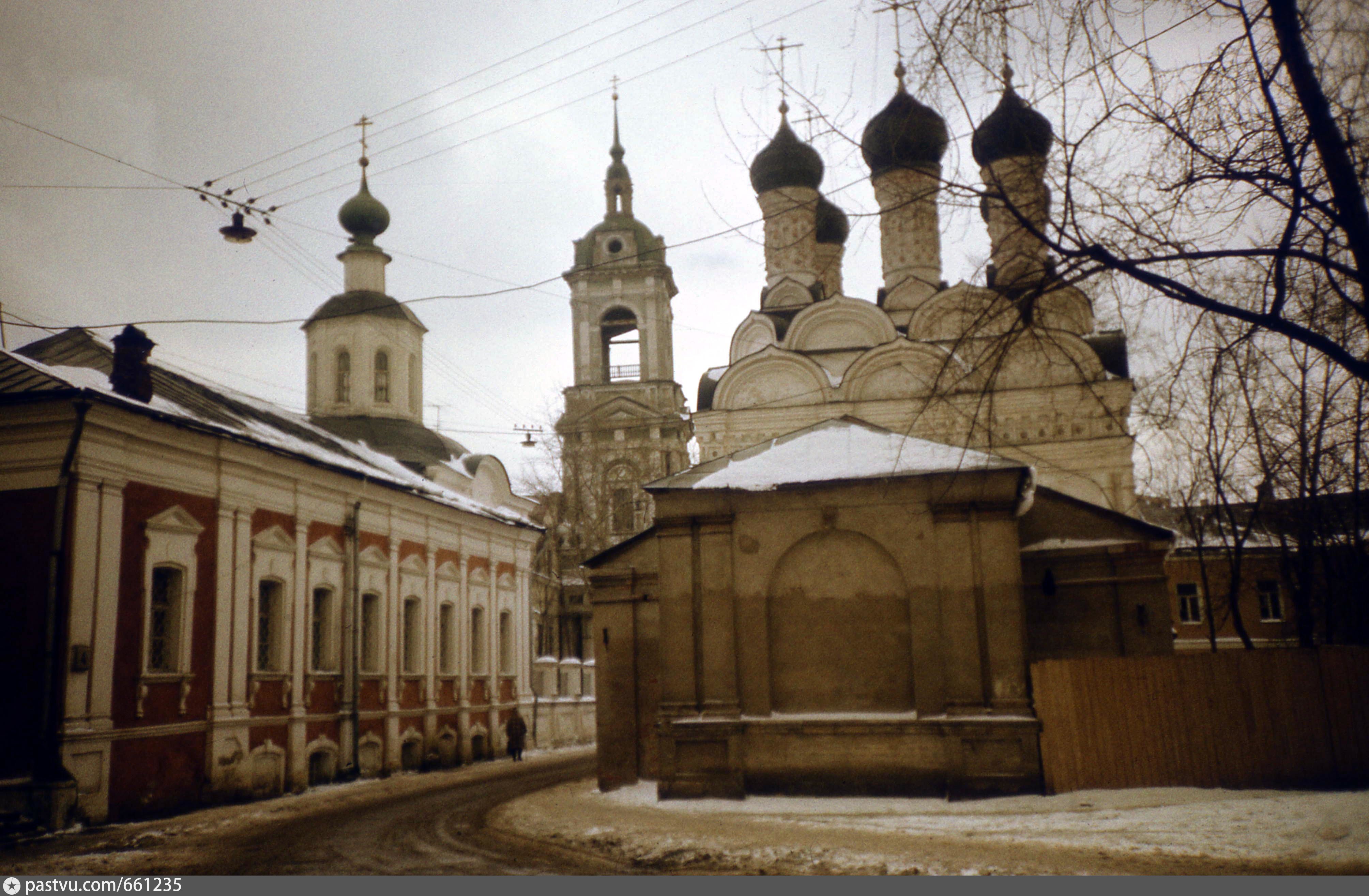 храм в черниговском переулке