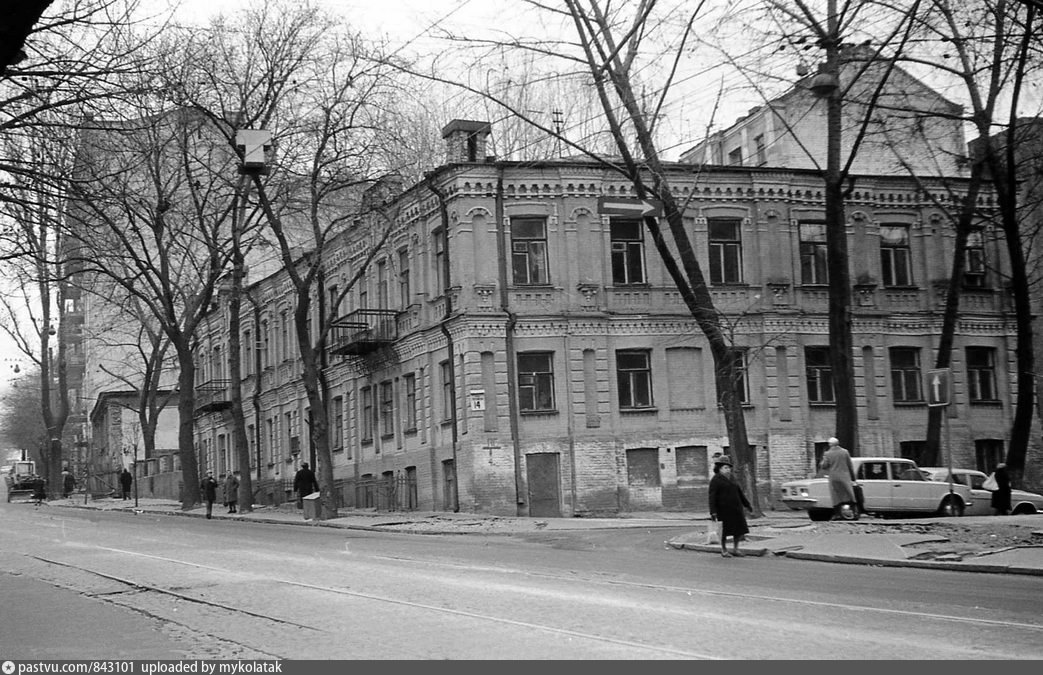 Киев 14. Киев, ул. Бульварно-Кудрявская, 47/14. Киев улица Воровского. Бульварно-Кудрявская улица. Бульварно-Кудрявская 34 Киев.