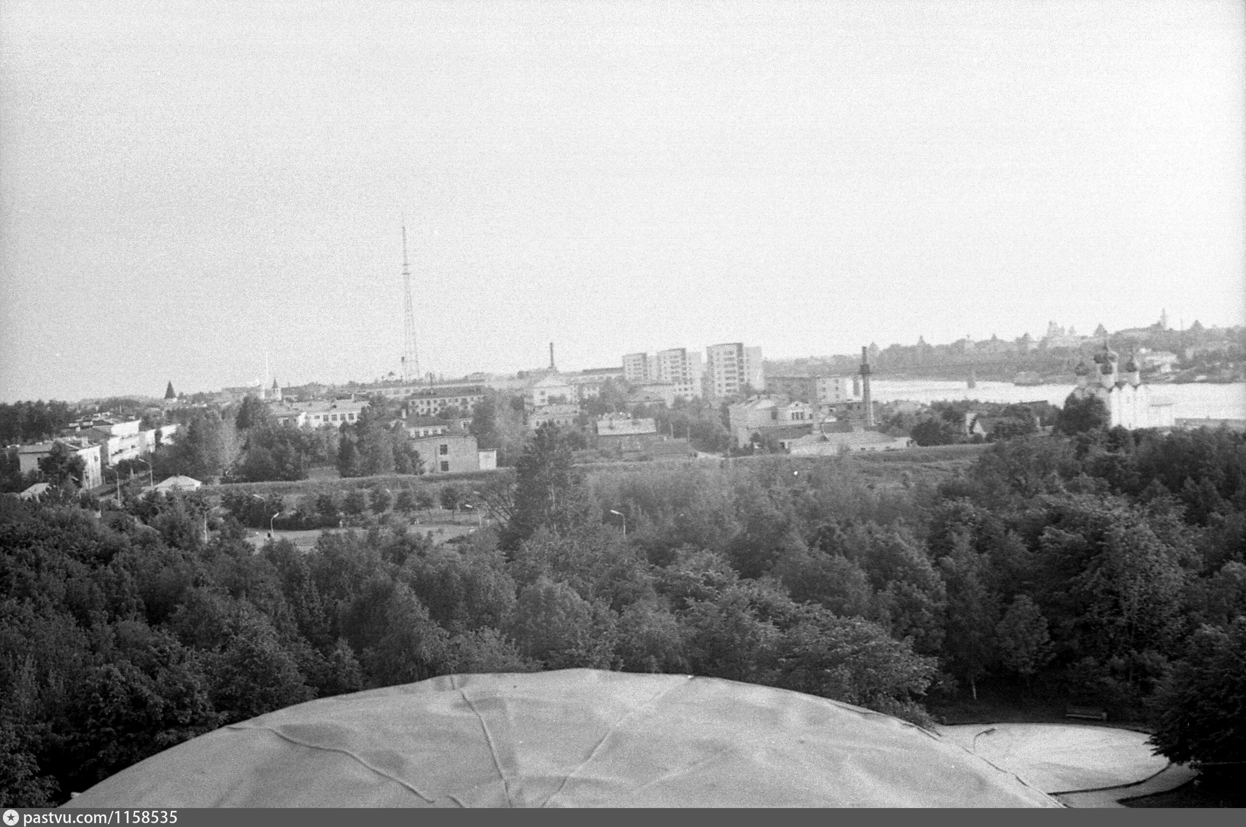 Колесо обозрения в великом новгороде фото