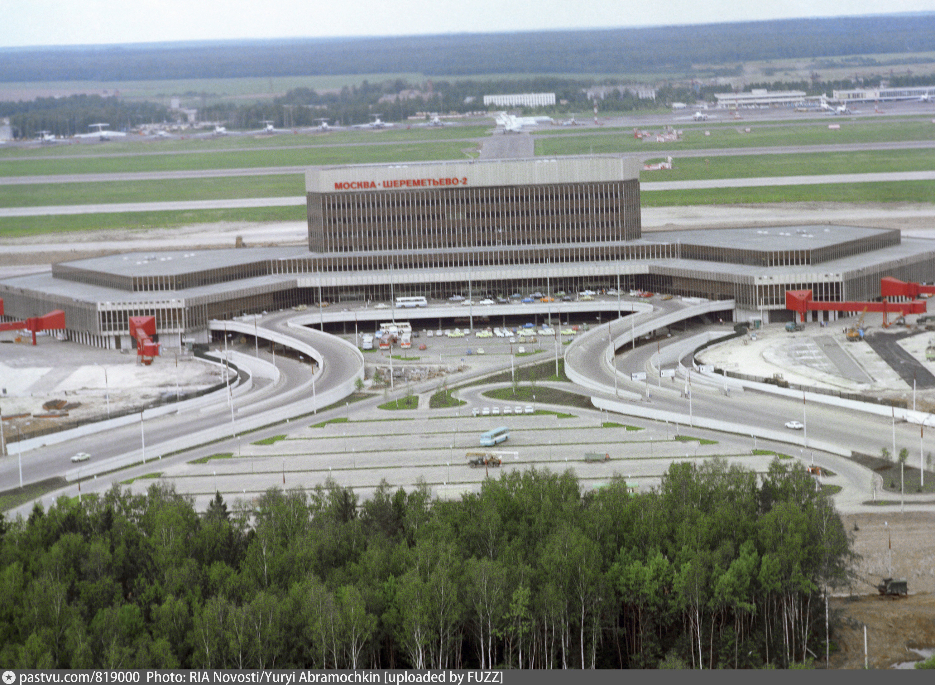 Москва восточный аэропорт шереметьево