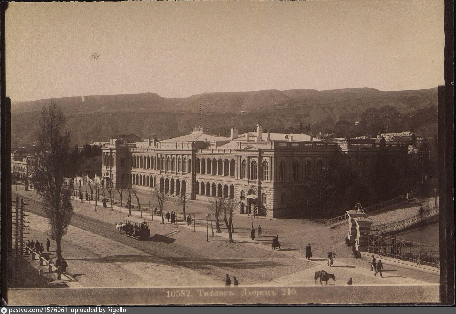 дворец пионеров в тбилиси