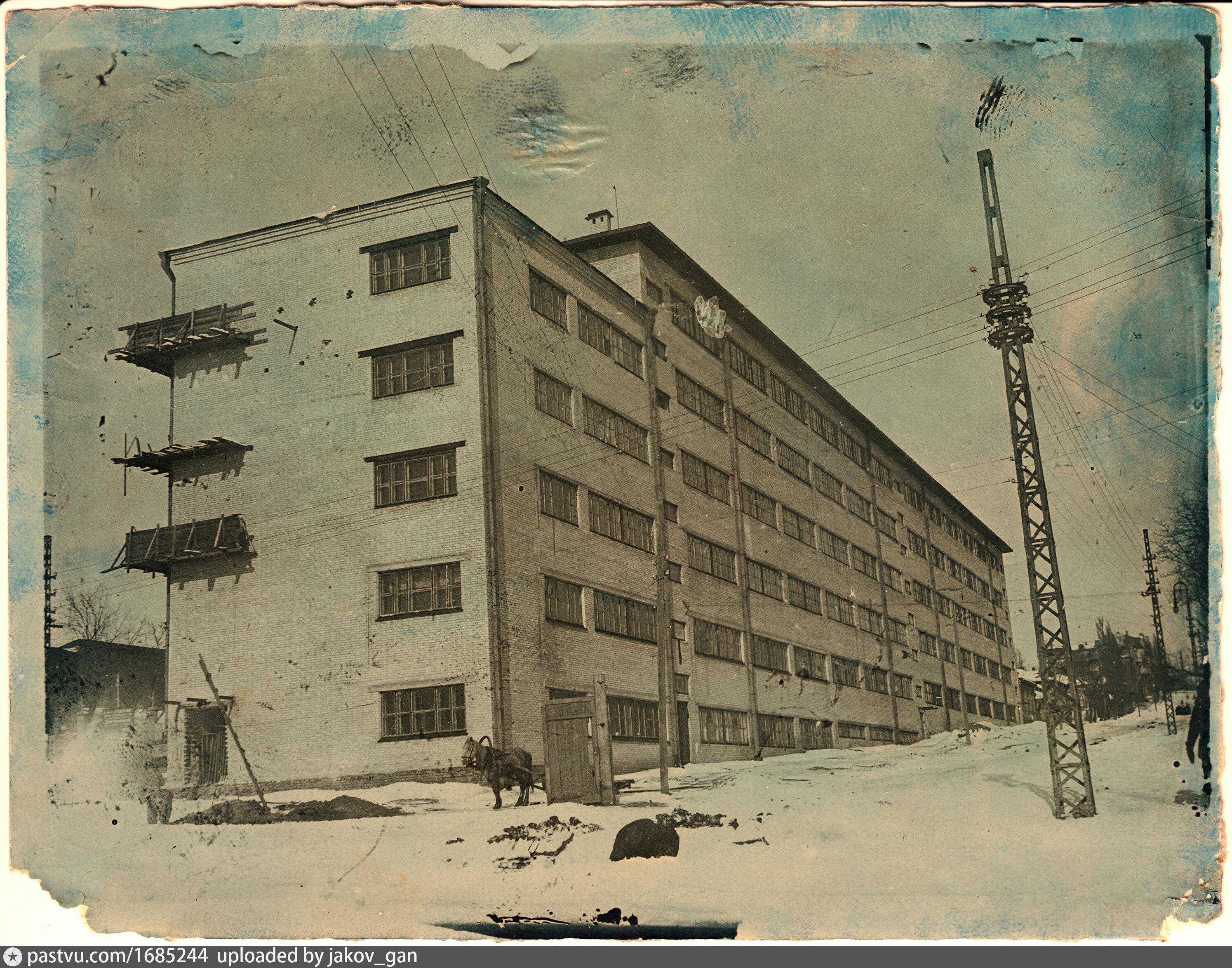 Дом коммуна культурная революция. Дом коммуна 1920 года.