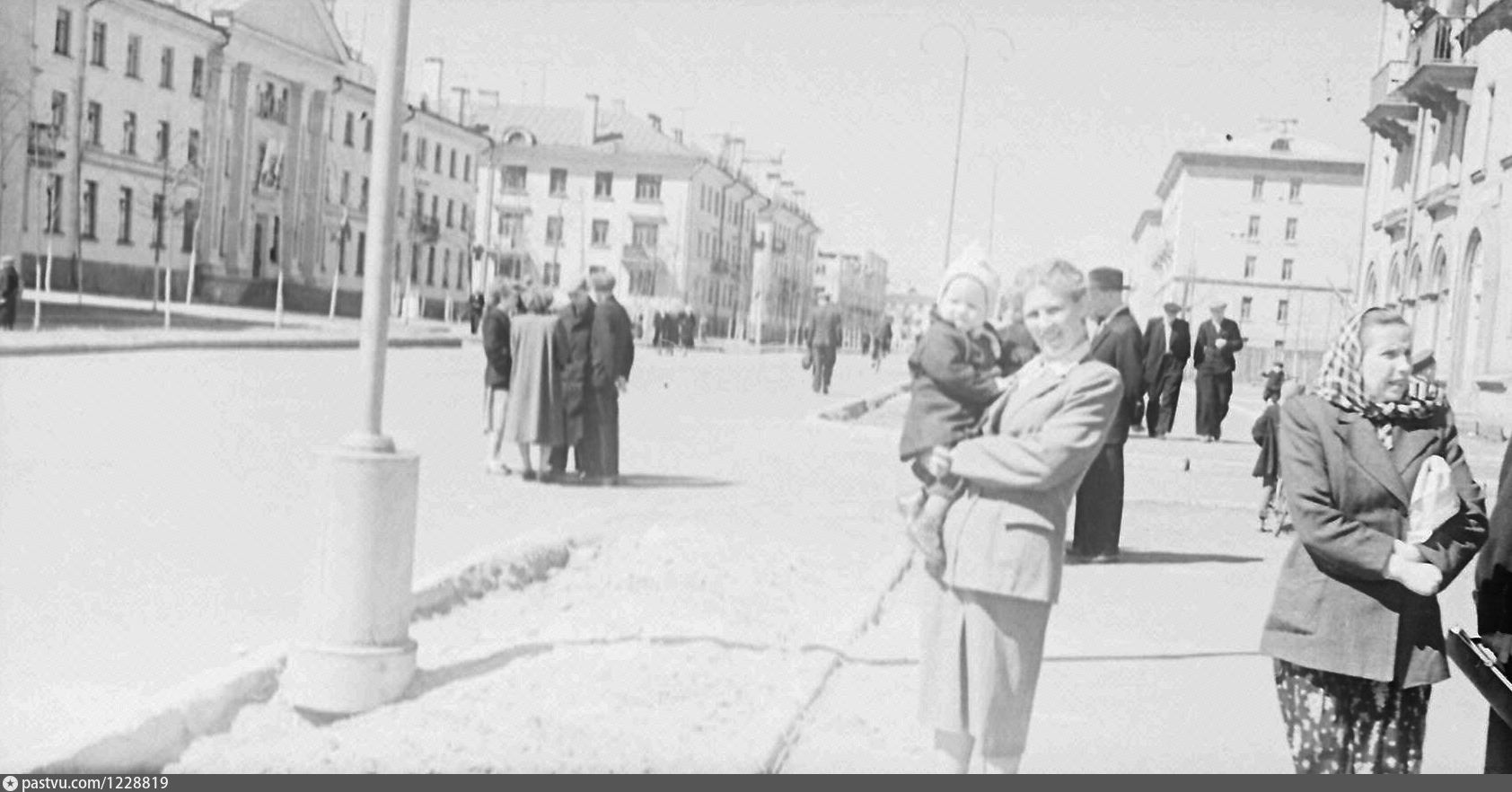 Город возник благодаря лисице в 1955 году. Люберцы 1930. Люберцы 1925 год. Люберцы 1960 год. Люберцы 1990.