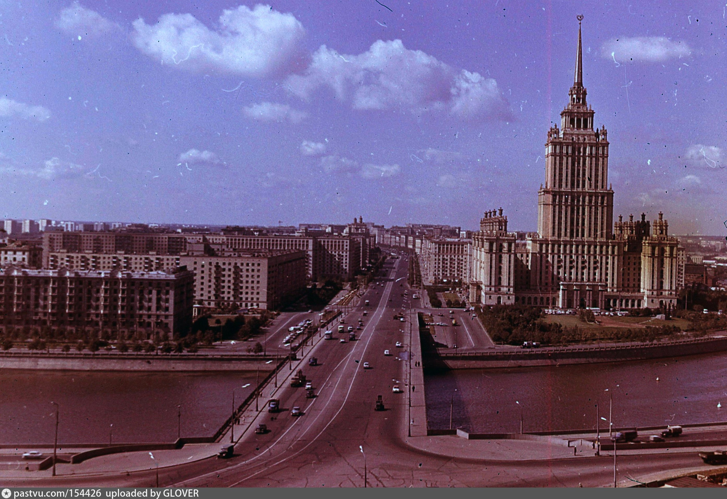 Проспекты москвы ссср. Кутузовский проспект СССР. Гостиница Украины в 80 года. Кутузовский проспект 1980. Гостиница Украина СССР.