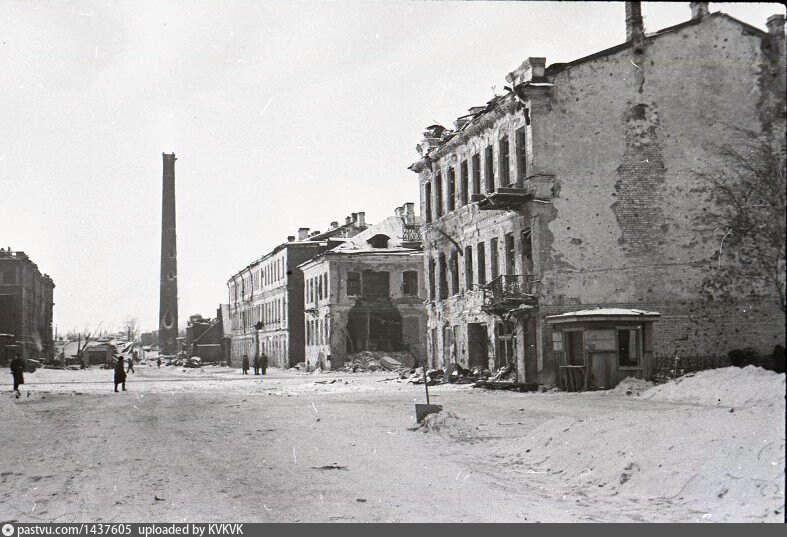 Труд 1943. Колпино улица труда. Колпино до и после. Фото Колпино до войны.