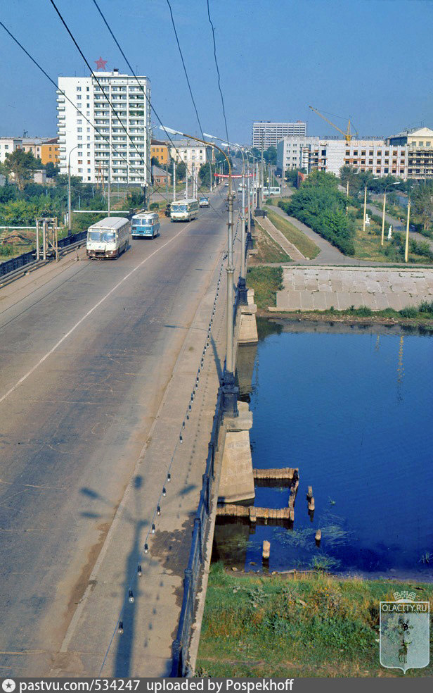 Центральный мост