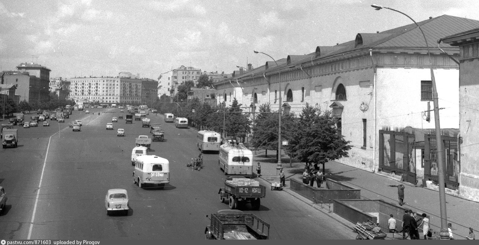 зубовский бульвар в москве