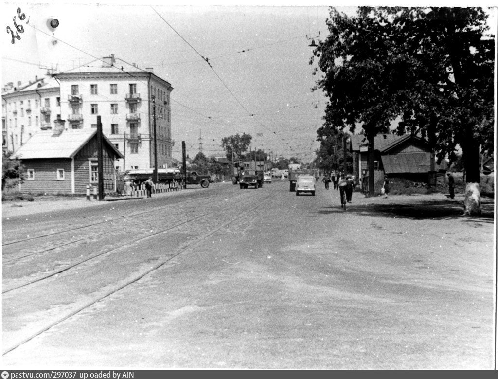 Старые фото твери. Тверь \ Калинин\ 60х. Тверской проспект Калинин до 1950 года. Старая Тверь Калинин. Проспект Чайковского Тверь 1960 год.