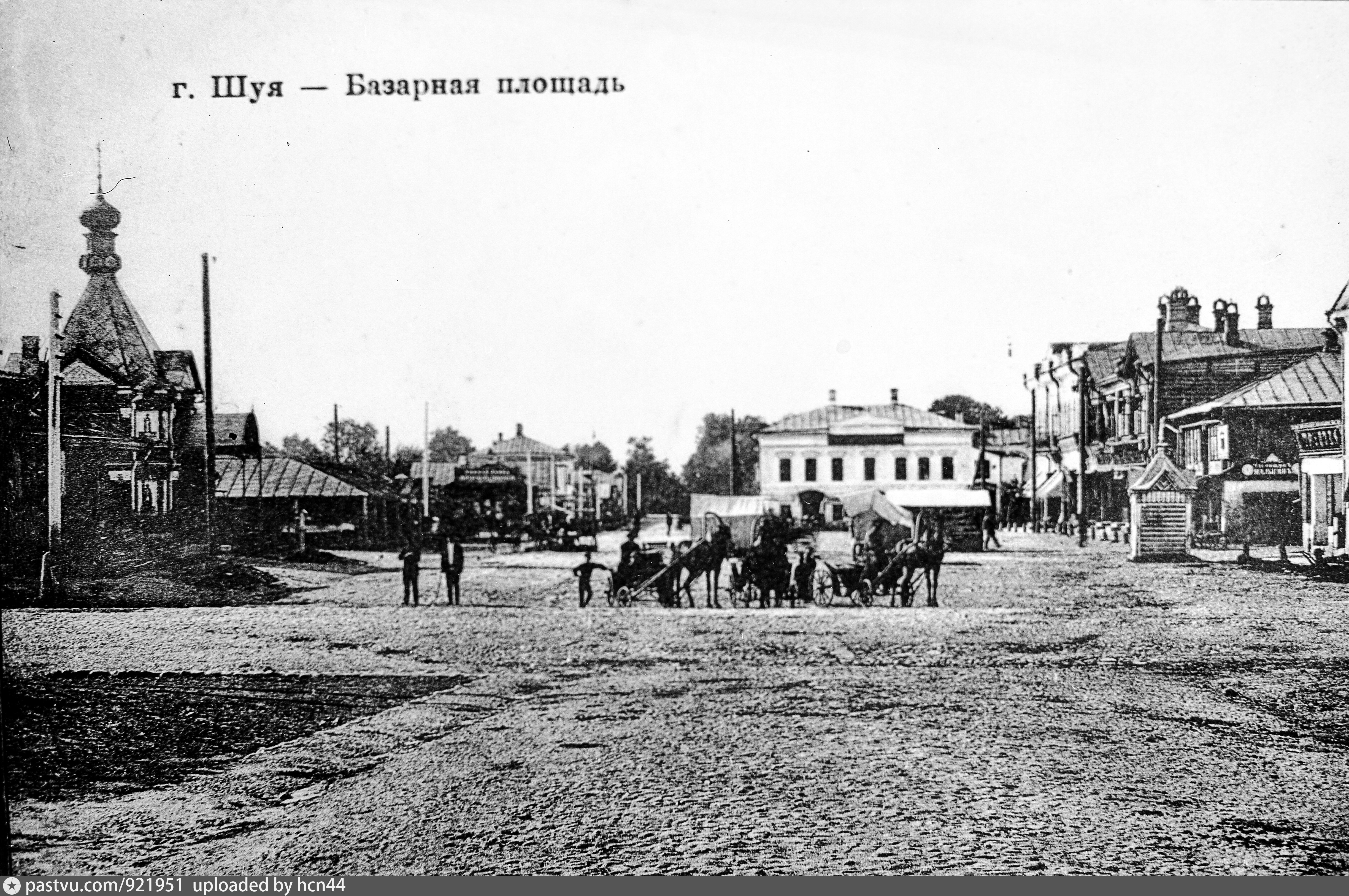 Фото базарной площади