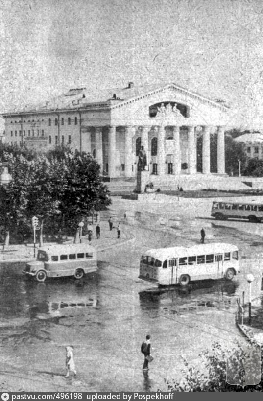 Старый облик. Курган площадь Ленина 1935г. Пенза площадь Ленина установка памятника 1960-е.