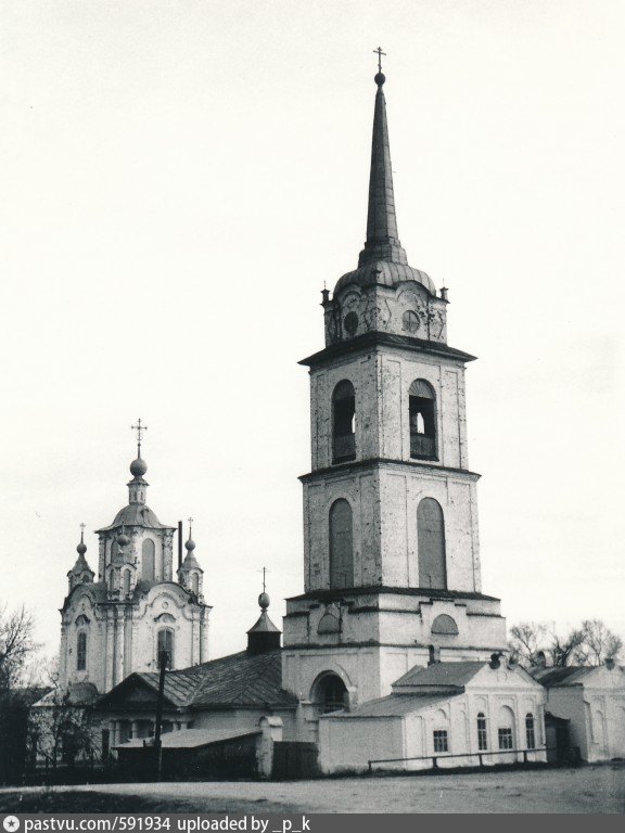 Крапивна. Крапивна Никольский храм. Никольская Церковь Крапивна. Тульская область, Крапивна. Собор Николая Чудотворца. Никольская Церковь Крапивна старые.