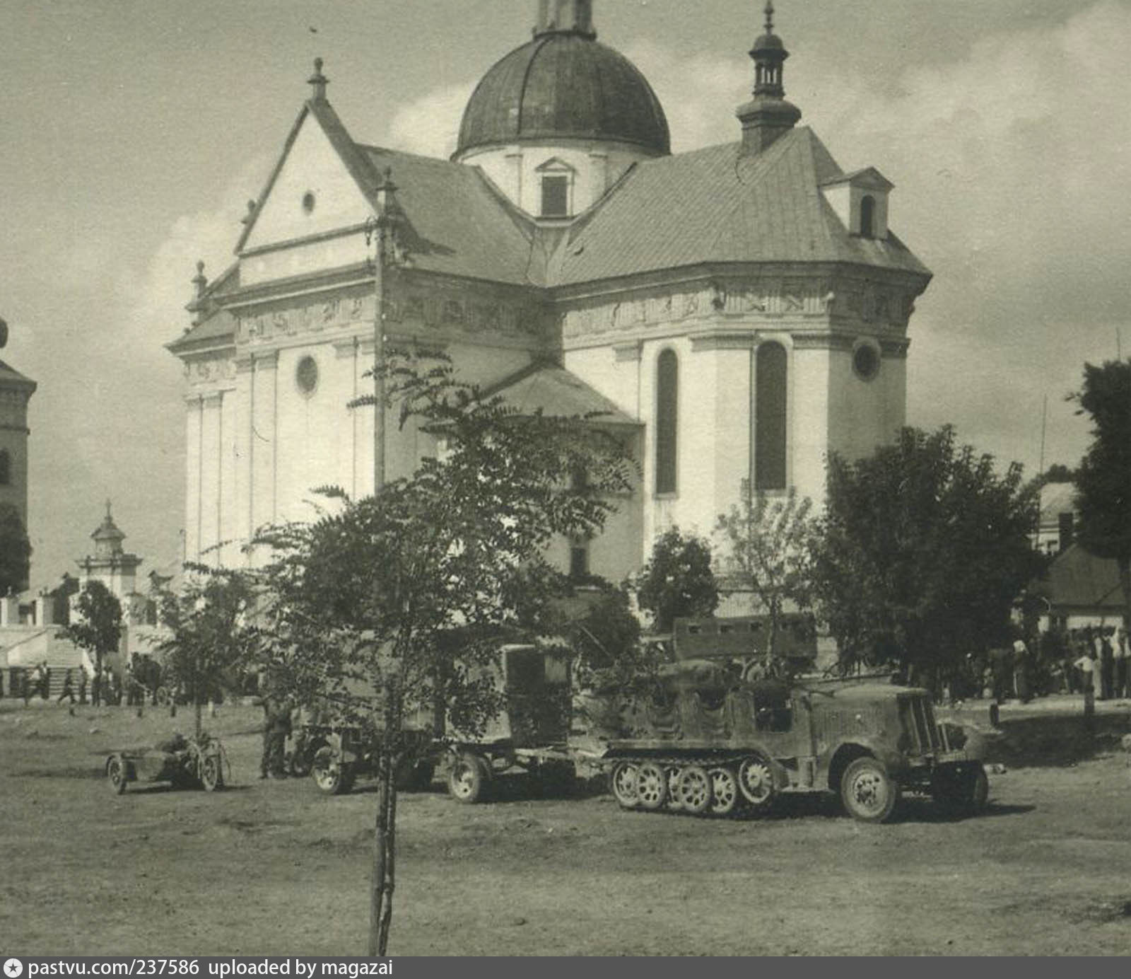 Красный костёл История покушений