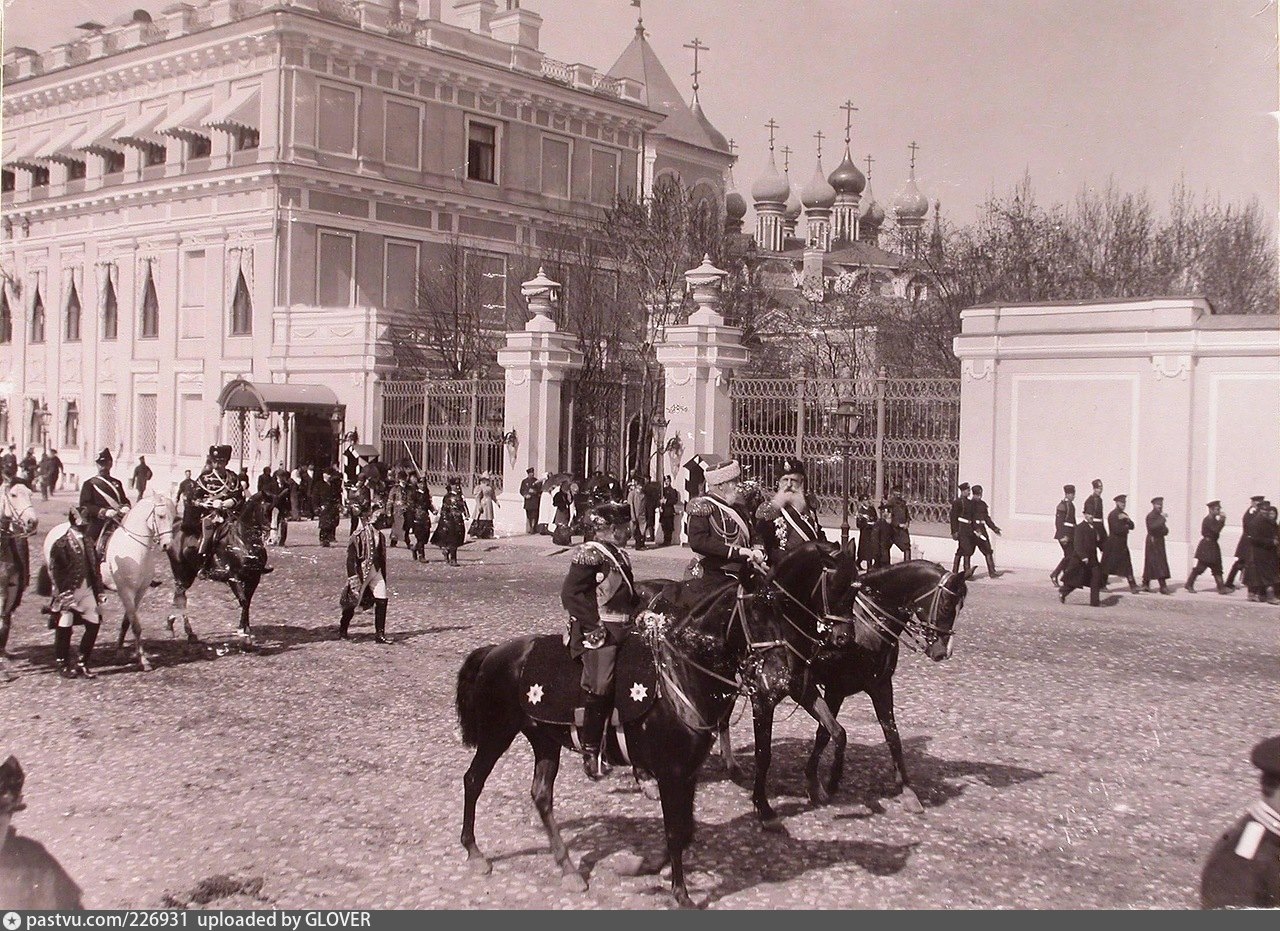 Бал мышковской в 1896. 1896 Коронация Николая 2. Николаевский Чудов дворец. Дворец Николая 2 в Москве.