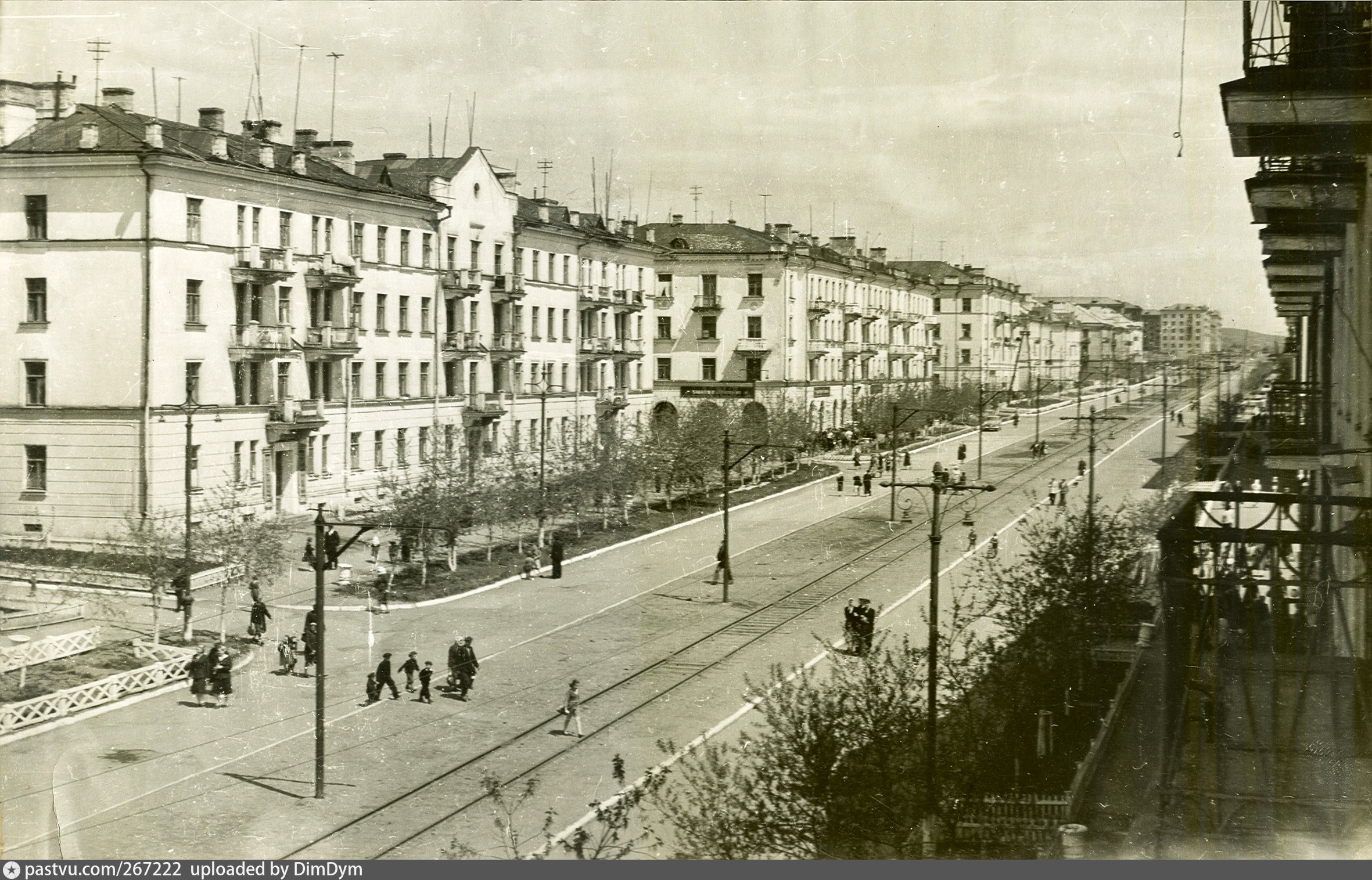 Новокузнецк 100 лет назад. Сталинск Новокузнецк. Ретро Новокузнецк. Старинный Новокузнецк. Новокузнецк ул Ленина.