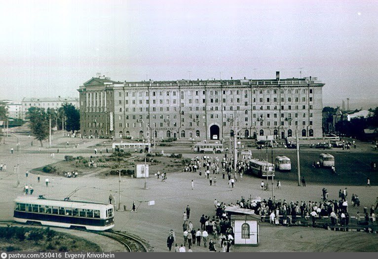 Площадь труда новосибирск старые фото