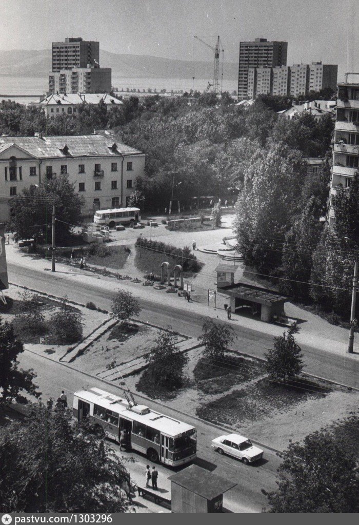 Первые тольятти. Старый Тольятти Комсомольский район. Тольятти старый город. Ретро Тольятти Комсомольский. Тольятти 70х.