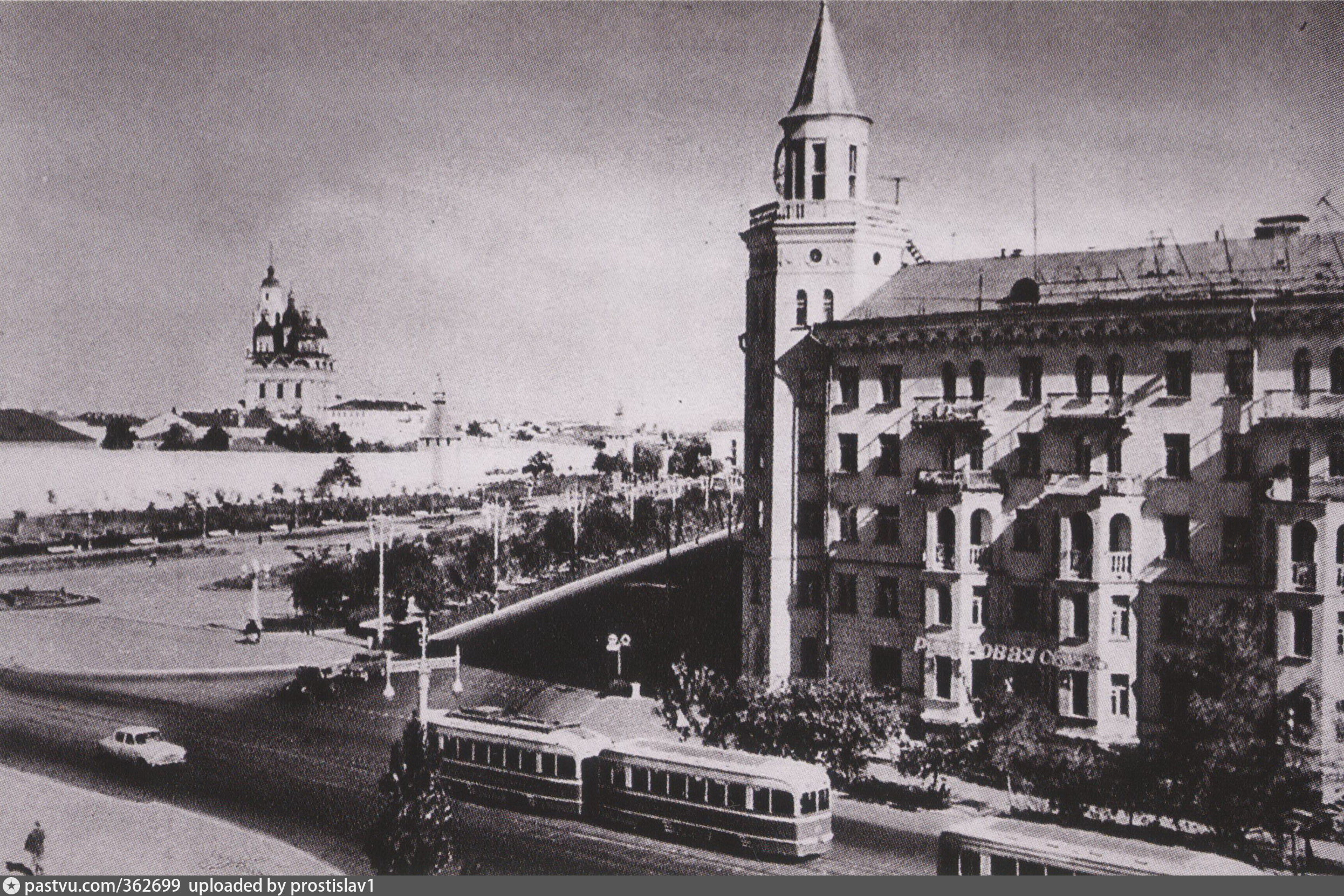 Астрахань новое время. Старинная Астрахань. Улица Желябова в Астрахани. Площадь Ленина Астрахань. Астрахань Кремль 1900.