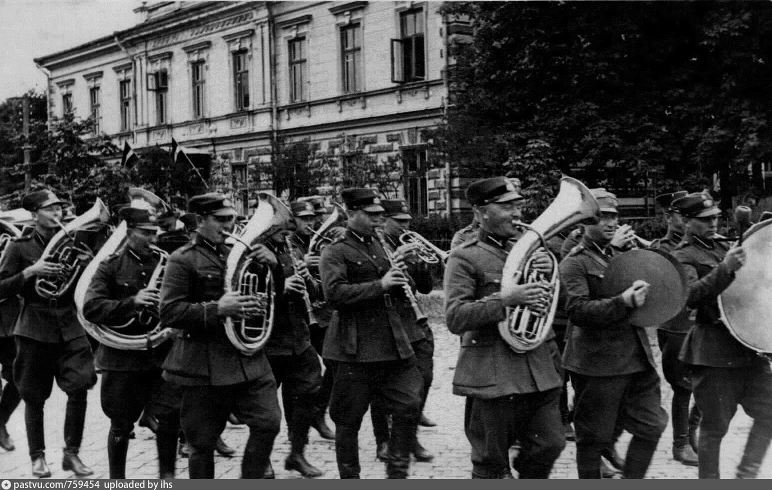 Военный вальс старые фото