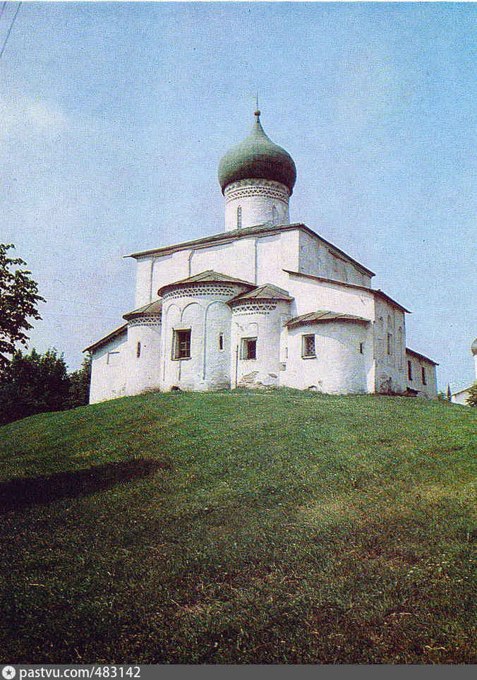 Церковь Василия с горки в Пскове