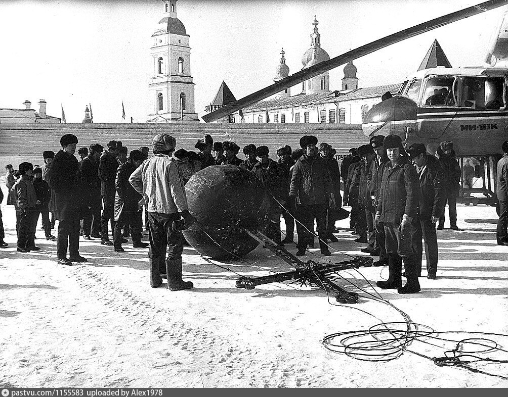 Как снимали crossing. Тобольск 1990 года. Тобольск СССР. Тобольск 1993 год. Тобольск 2000 год.