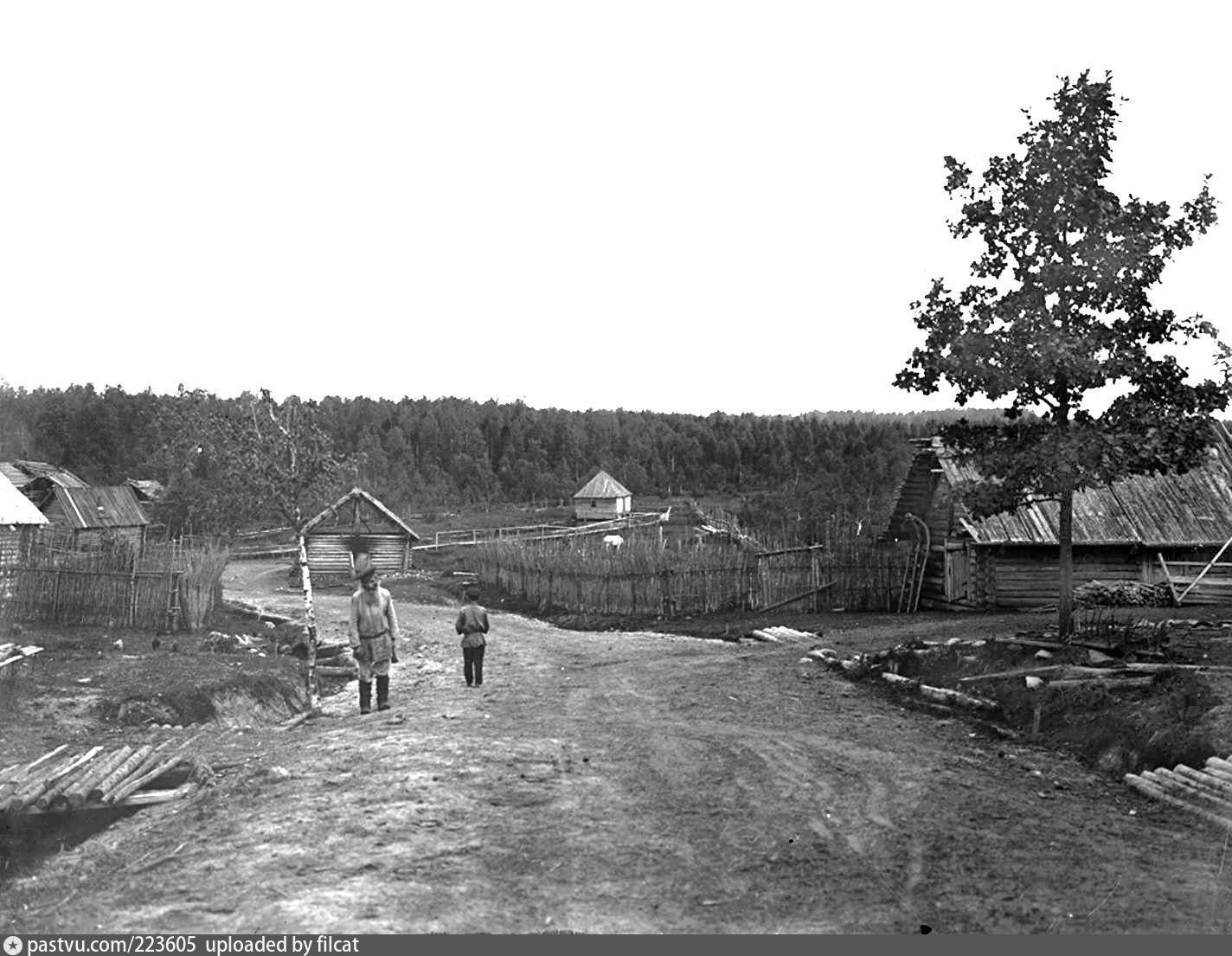 Фотографии старого села. Тверская область 19 век. Деревня Тверская Губерния. Тверская Губерния 19 век. Деревня на Волге 19 века.