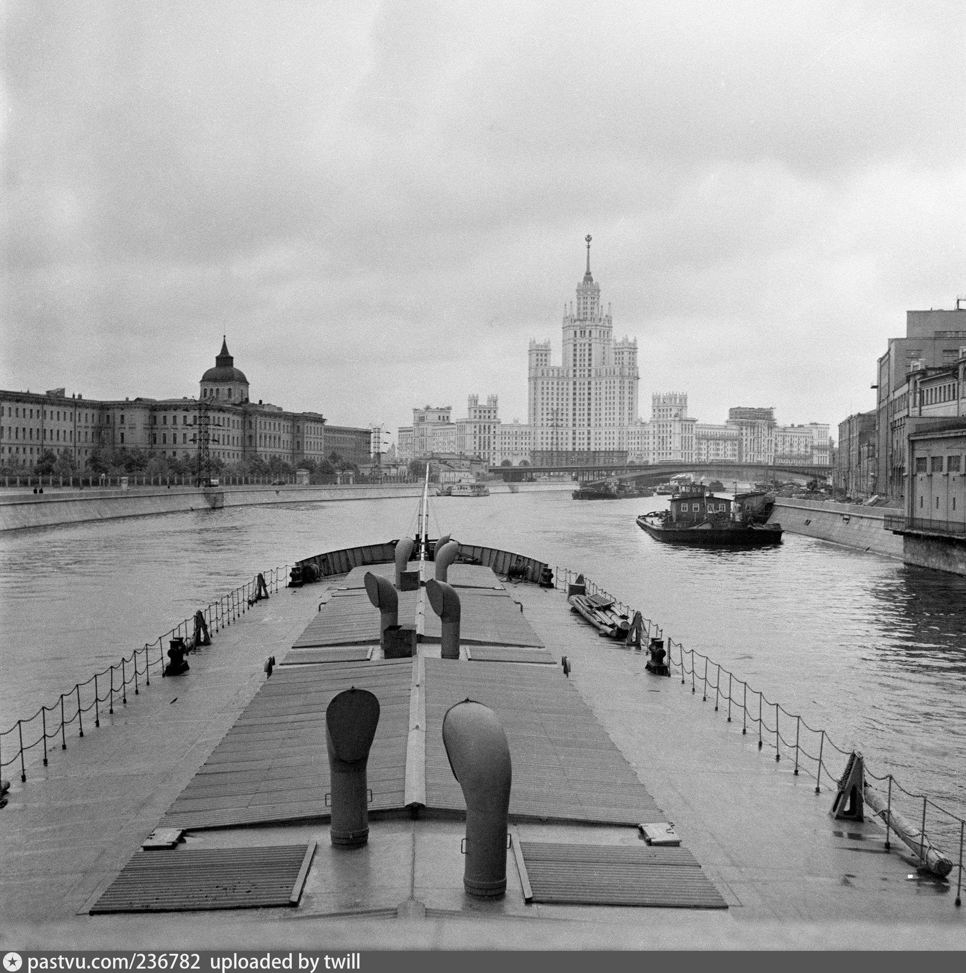 Ретро москва. Семен Фридлянд Старая Москва. Москва Советский Союз москварика. Москва река 1950. Москва Советский Союз Москва река.