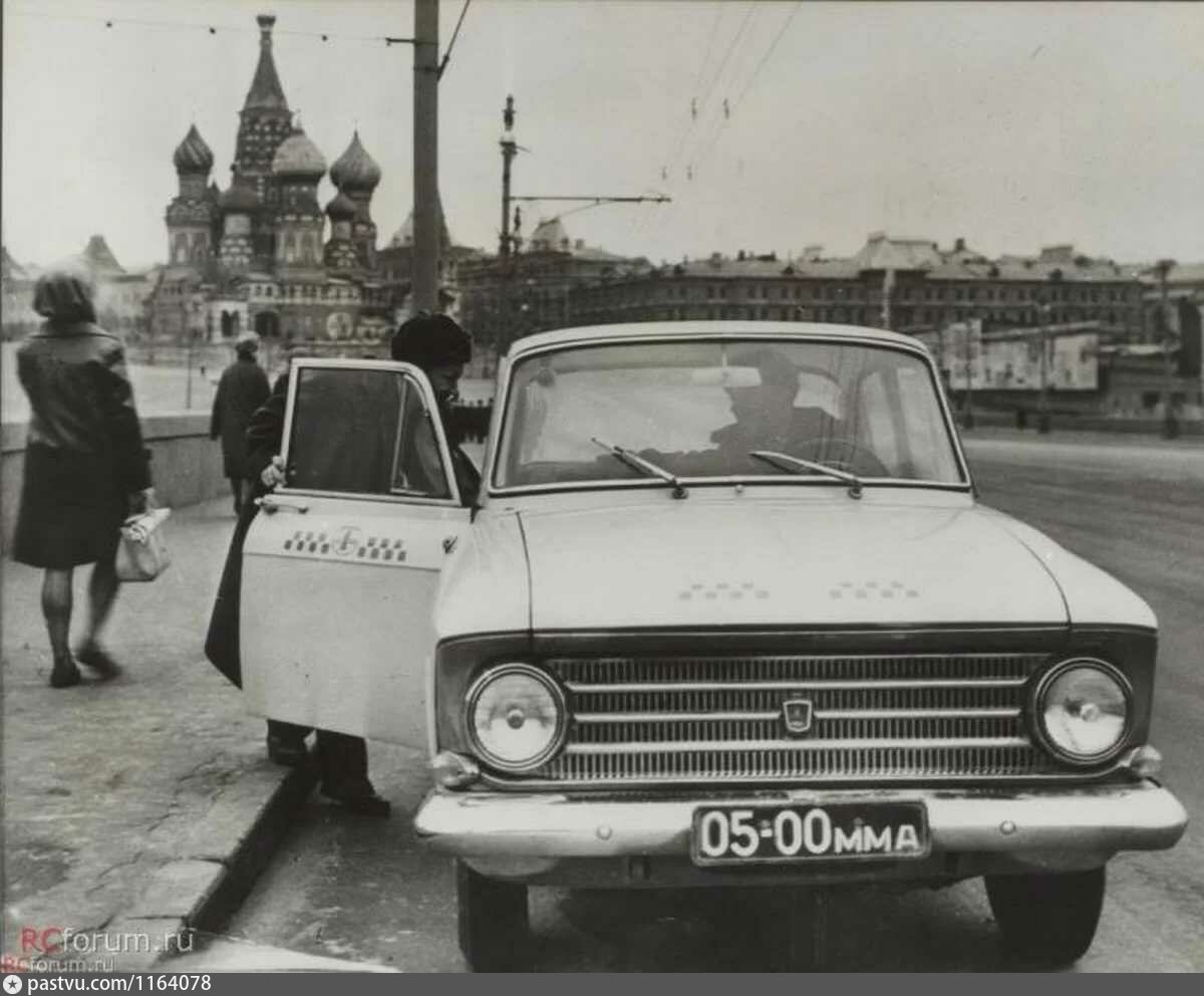 Советский таксист. Москвич 408 такси. Москвич-408 автомобиль. Москвич 412 такси СССР. Москвич-408 т такси.