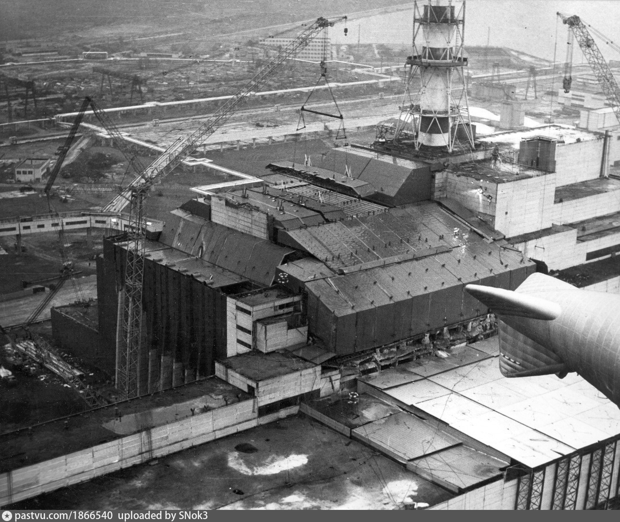 Чернобыль апрель 1986. 4 Энергоблок ЧАЭС 1986. ЧАЭС реактор 1986. Припять ЧАЭС 1986. Припять 1986 АЭС.