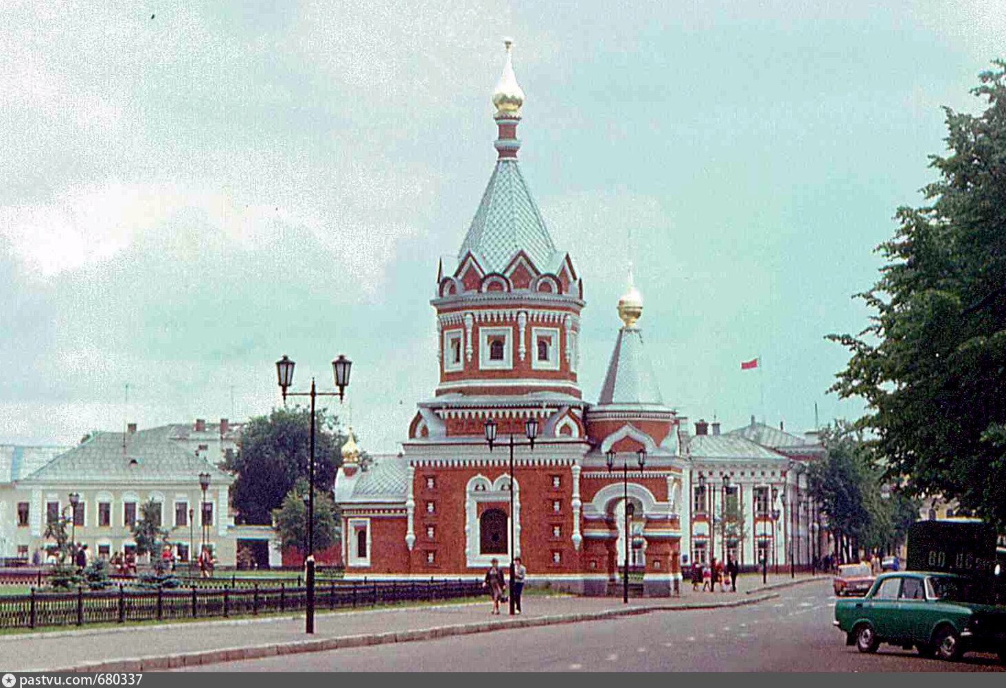 Александро невская улица. Часовня Андропова Ярославль.