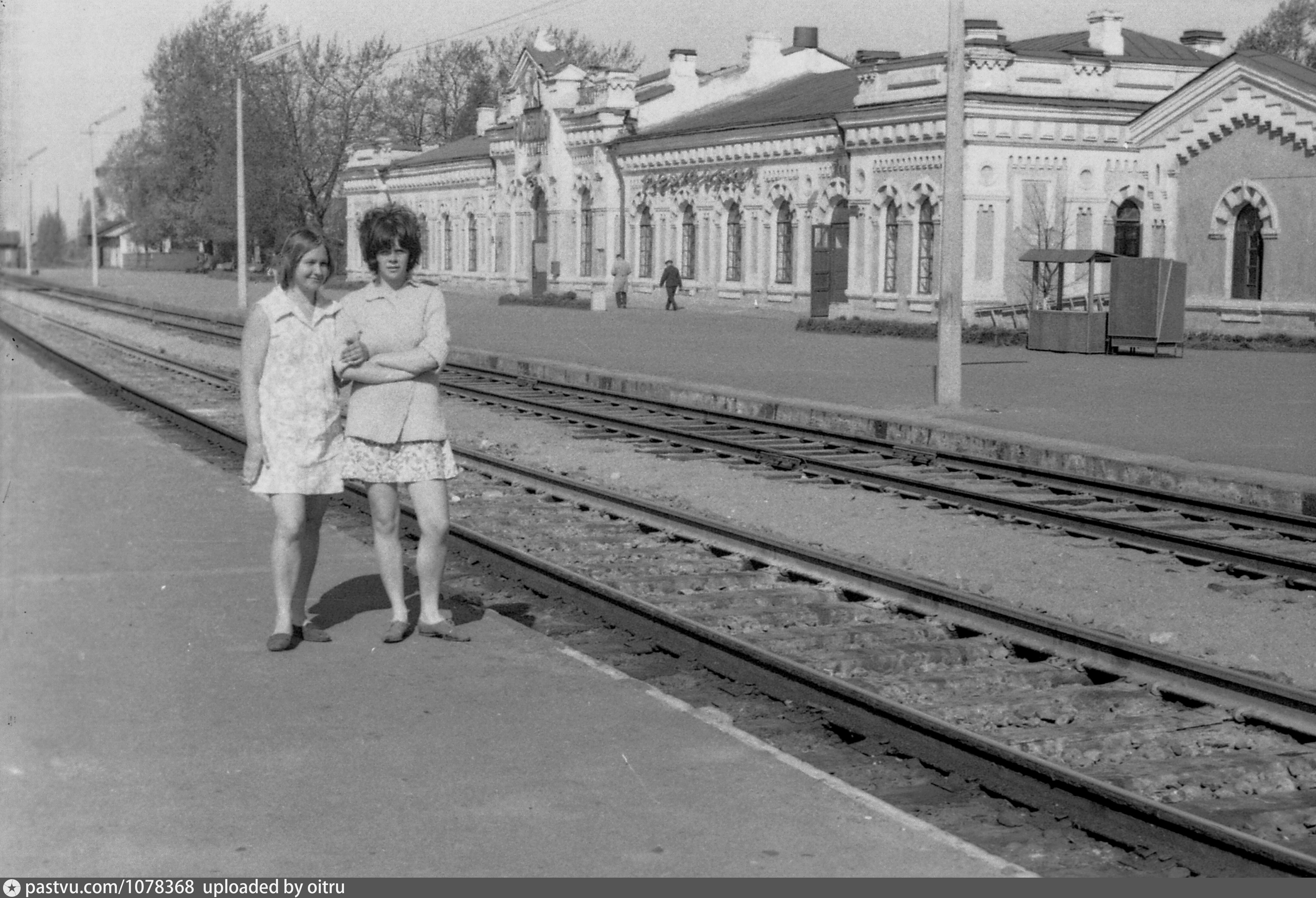 Тихвин, железнодорожный вокзал