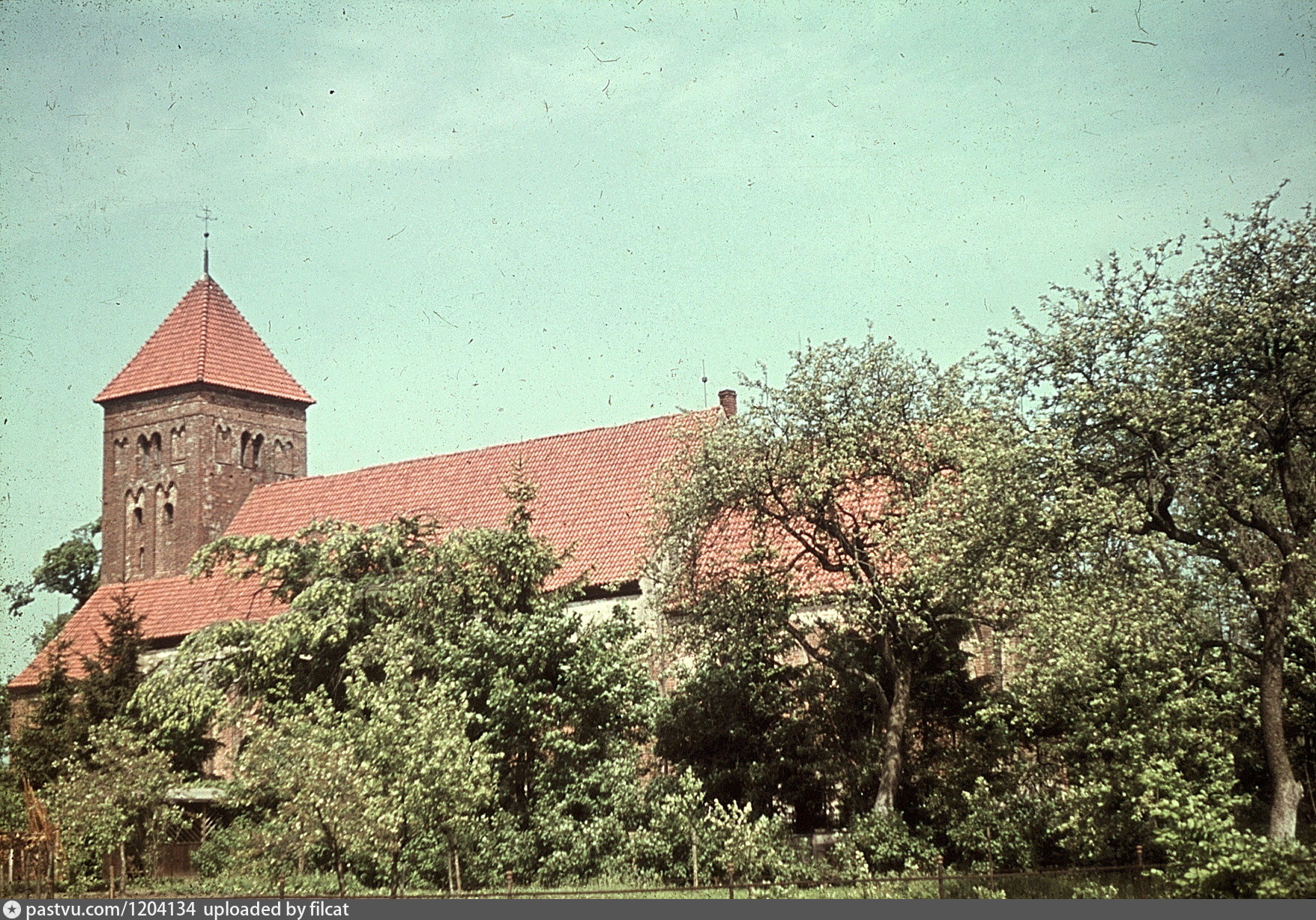  1938-1944. Evangelische Pfarrkirche.