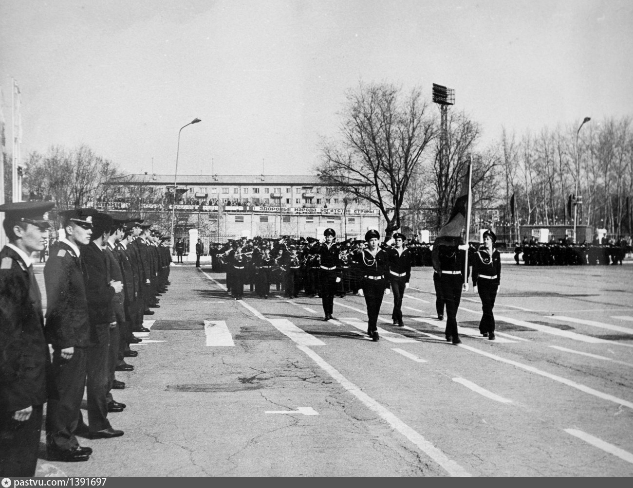 1970 1980 гг. Тольятти 1980 год. Тольятти 1970. Площади Тольятти 1980. Фото Тольятти 1970.