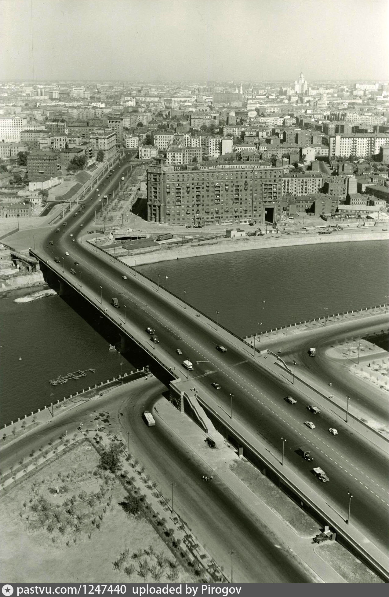 новоарбатский мост москва